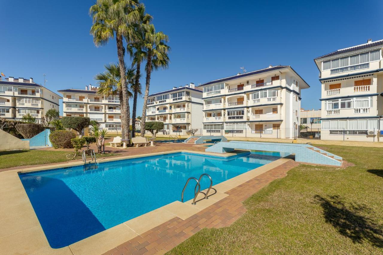 Martas Apartment La Mata  Eksteriør billede